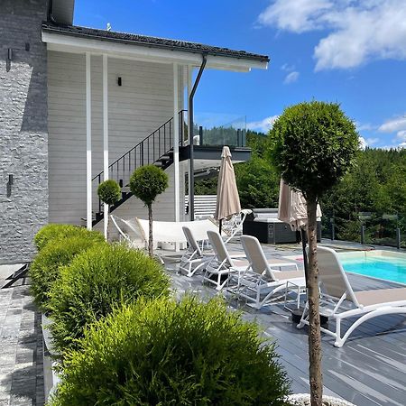 Be Be Chalet - Premium Jacuzi & Private Pool Bukowel Exterior foto